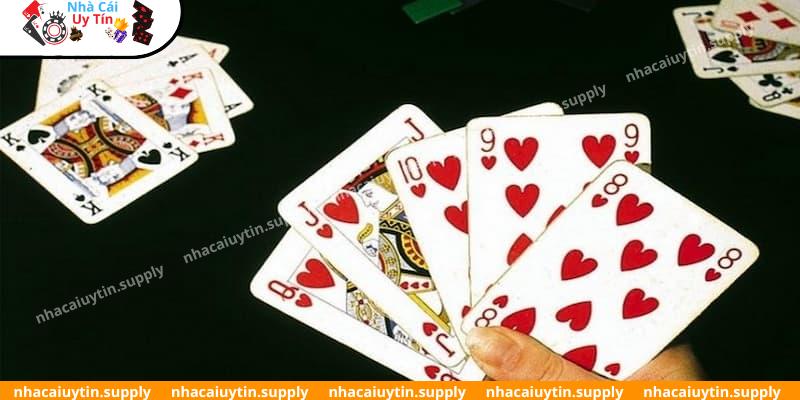 Giới thiệu cơ bản về game bài Phỏm đình đám hiện nay